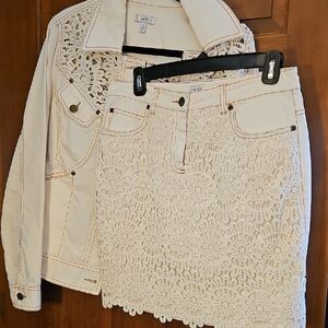Cache Elegant Cream Jacket and Skirt Ensemble